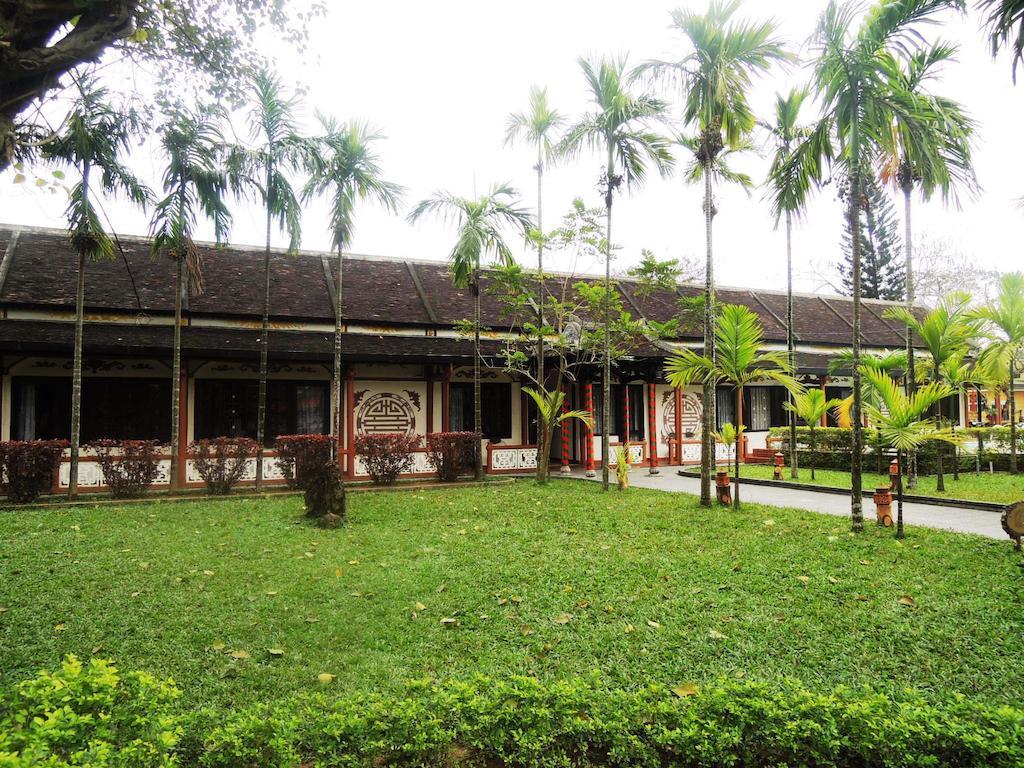 Thanh Noi Hotel Хуе Екстериор снимка